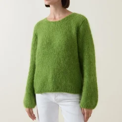 Jetra Relaxed Sweater