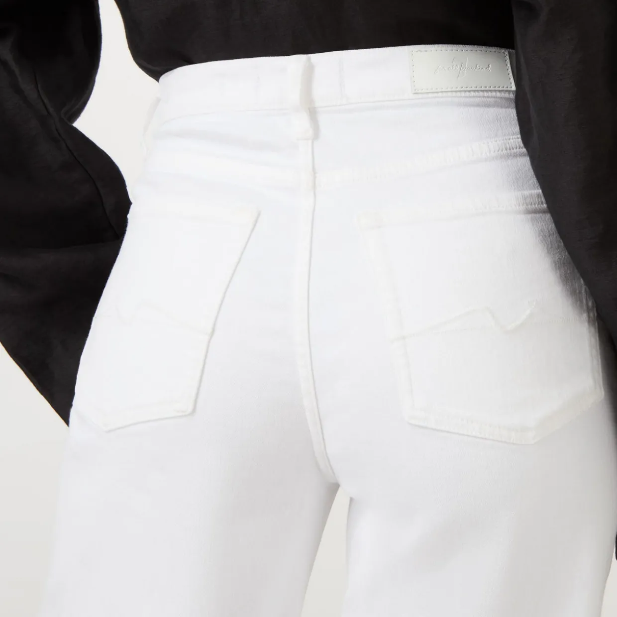 Jo Ultra High-Rise Wide Leg Jeans