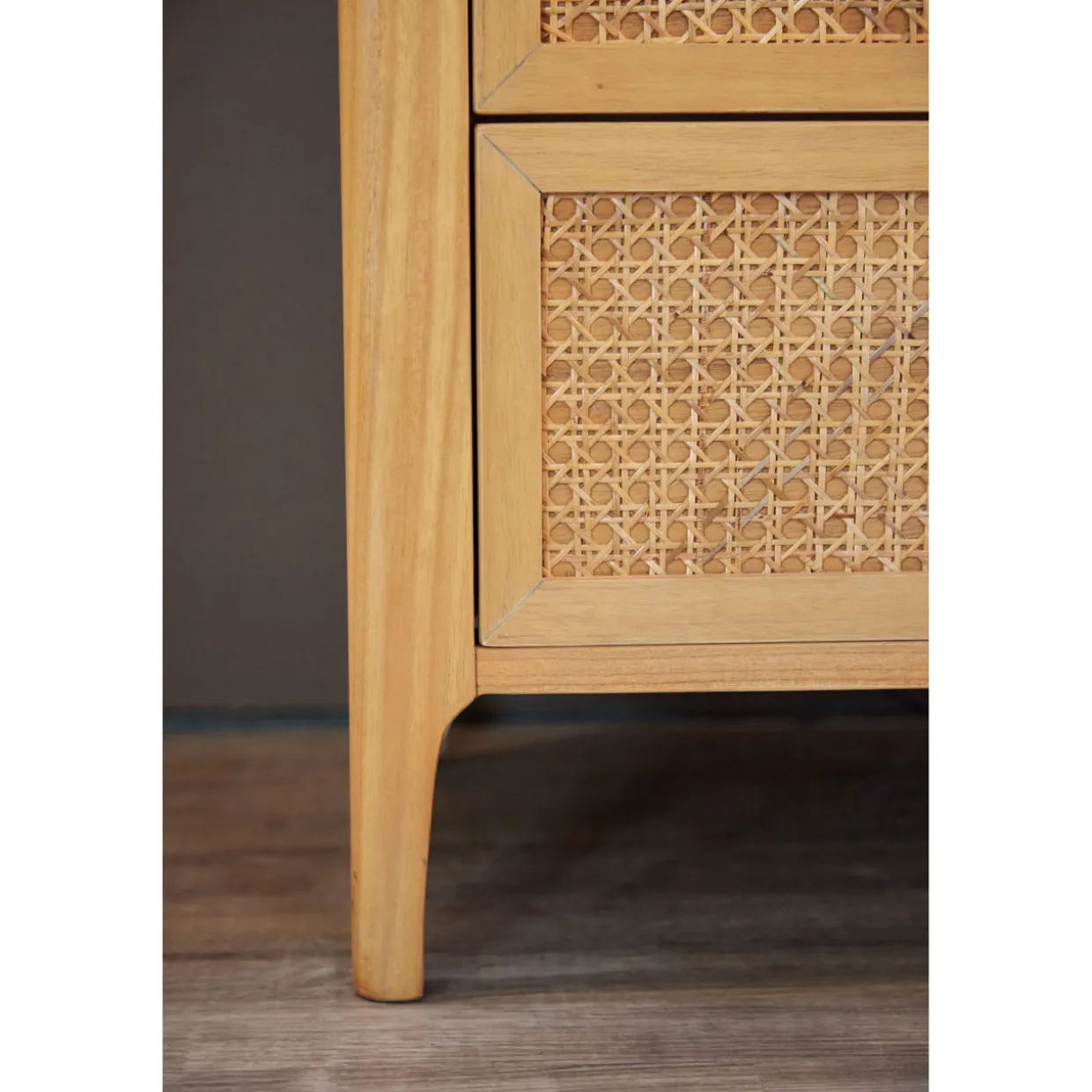 Kawali 3-Drawer Chest