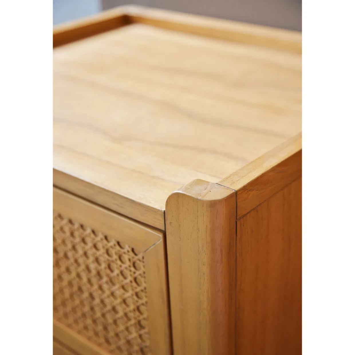 Kawali 6-Drawer Wide Chest