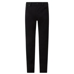 Larkee Beex Tapered Jeans