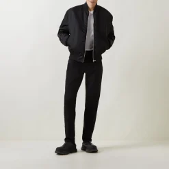 Larkee Beex Tapered Jeans