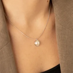 Lilia Pearl Necklace