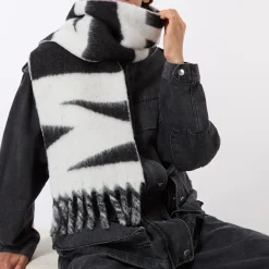 Loliana Logo Tassel Scarf