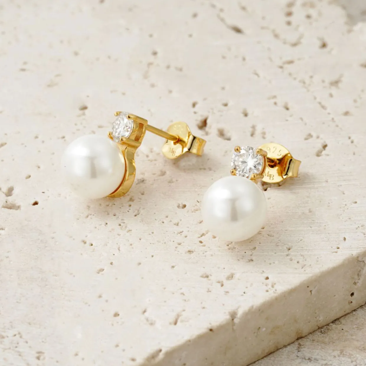 Louise Pearl Earrings