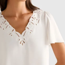 Luna Embroidered Top