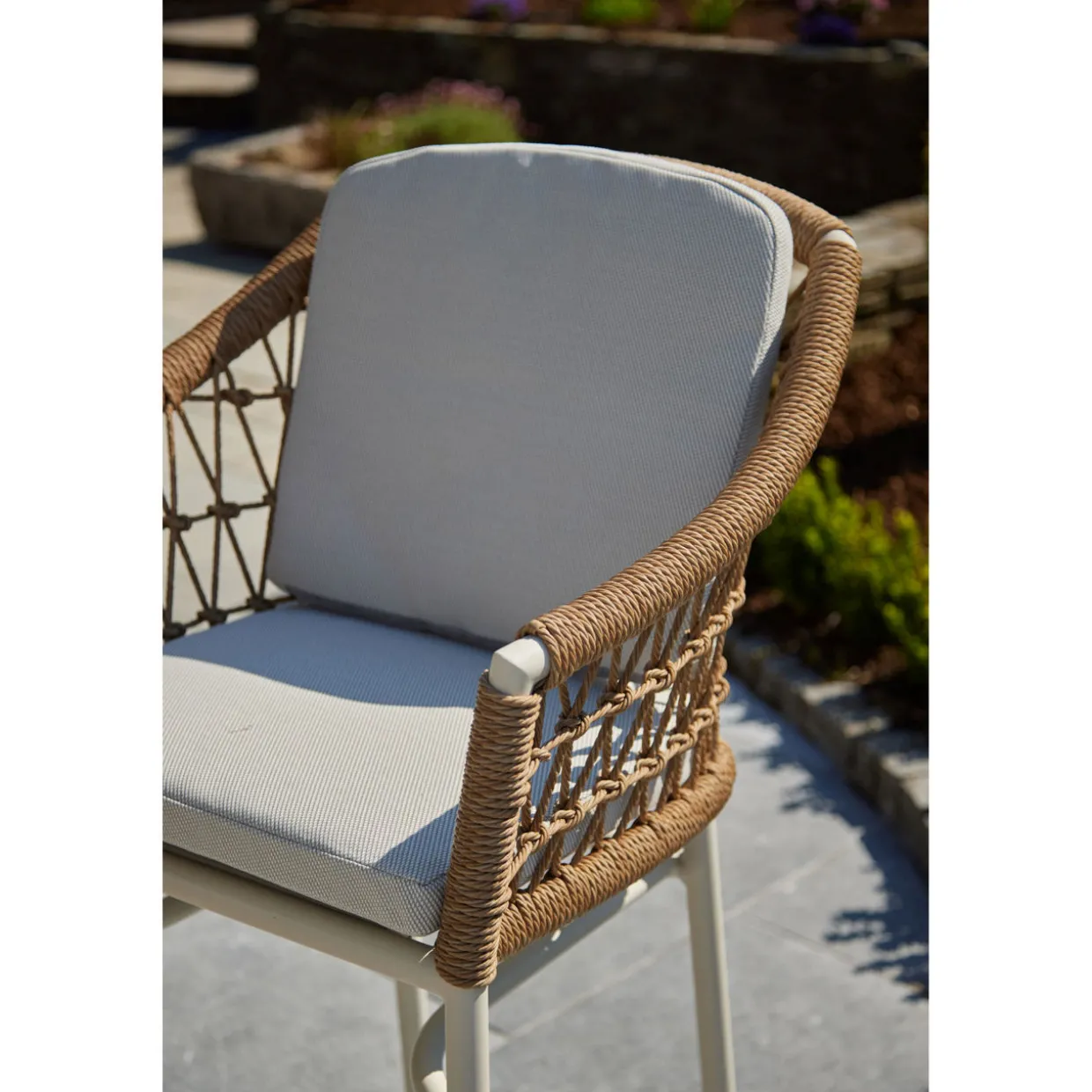Lyon Garden Round Bar Table Set Coconut Urano Ivory
