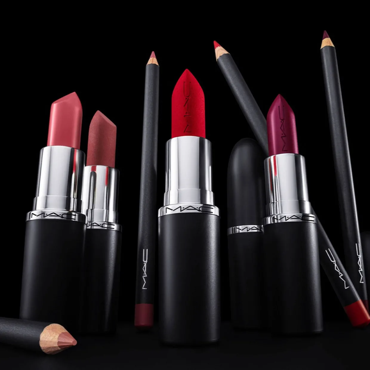 MACXimal Sleek Satin Lipstick