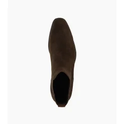 Mandatory Chelsea Boots