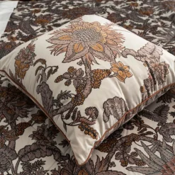 Manderlay Cushion