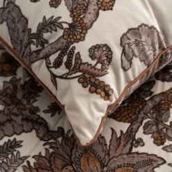 Manderlay Cushion