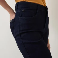 Margot Cropped Straight Leg Jeans