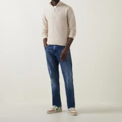 Mosa Straight Jeans