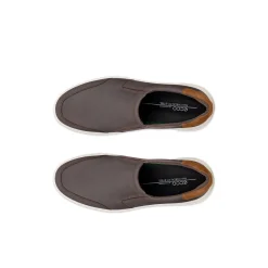 Move Slip-On Shoes