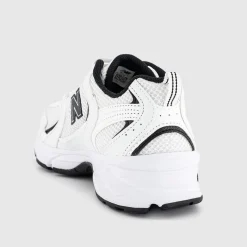 MR530 Trainers