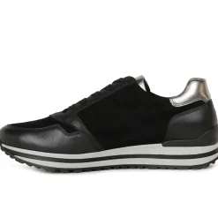 Nulon Lace-Up Trainers