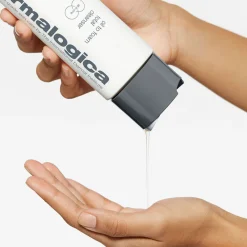 Oil To Foam Total Cleanser