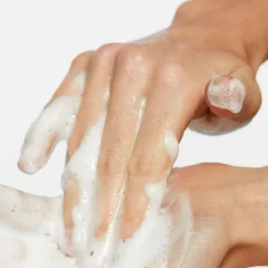 Oil To Foam Total Cleanser