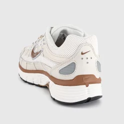 P-6000 Trainers