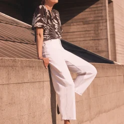 Palm Puff Sleeve Cropped Top