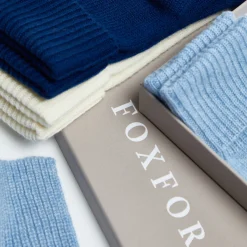 Ribbed Cashmere Gloves