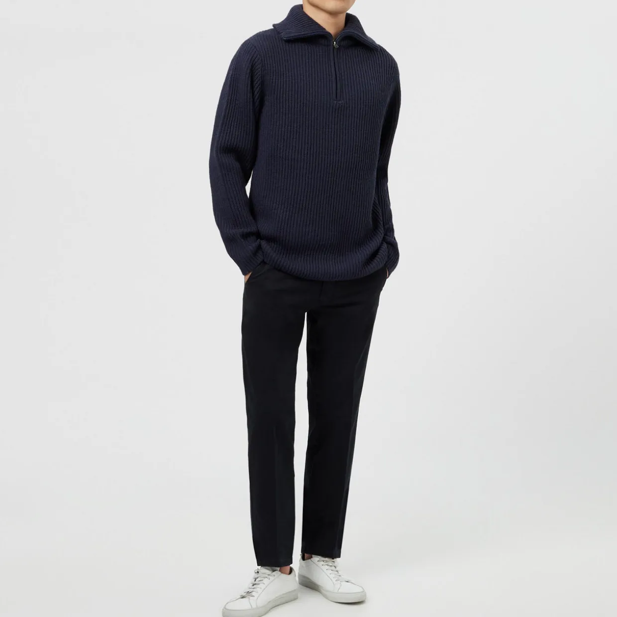 Roma Slim Chinos