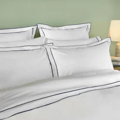 Rome Square Pillowcase White-Navy