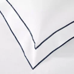 Rome Square Pillowcase White-Navy