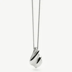 Savi Ridge Droplet Pendant Necklace