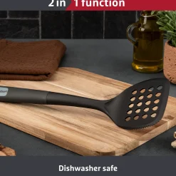 Slotted Turner