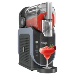 SLUSHi Frozen Drink Maker