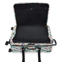 Spontaneous Large Wheeled Luggage