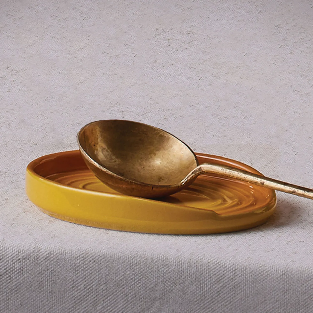 Stoneware Oval Spoon Rest