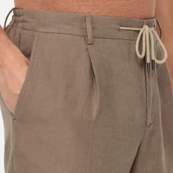 Straight Leg Linen Shorts