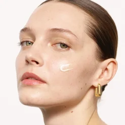 Sun Sensitive Oil Free Milky Fluid SPF 50