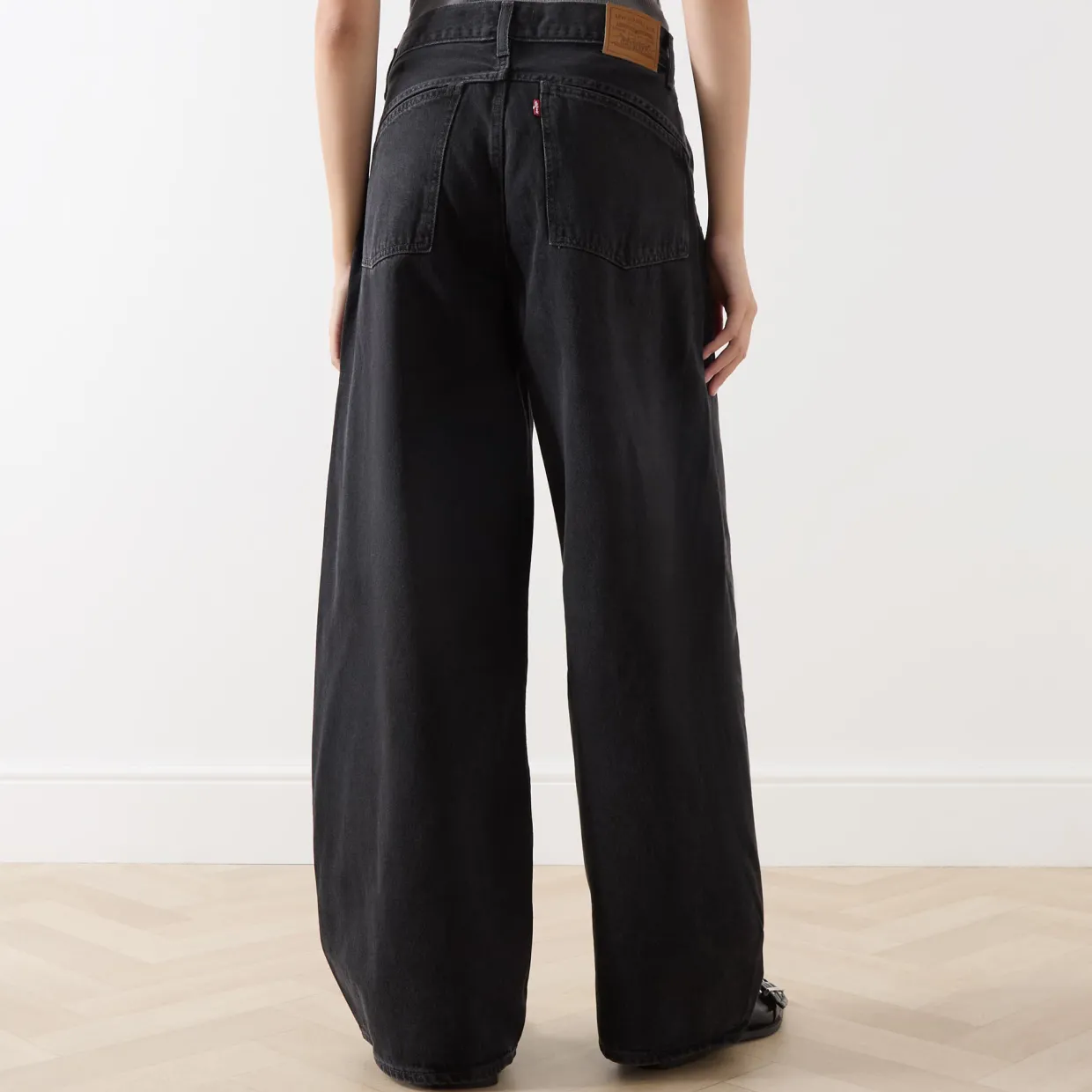 Super Baggy Barrel Leg Jeans