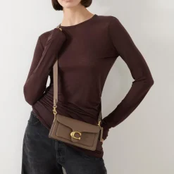 Tabby 20 Shoulder Bag