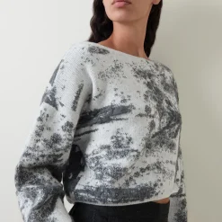 Textured Cropped Sweater