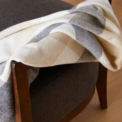 The Classic Check Comfort Throw