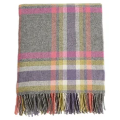 The Fiadh Comfort Throw