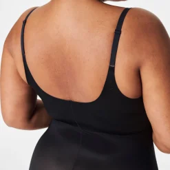 Thinstincts® 2.0 Medium Control Mid-Thigh Bodysuit