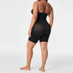 TotalContour High-Waisted Mid-Thigh Short