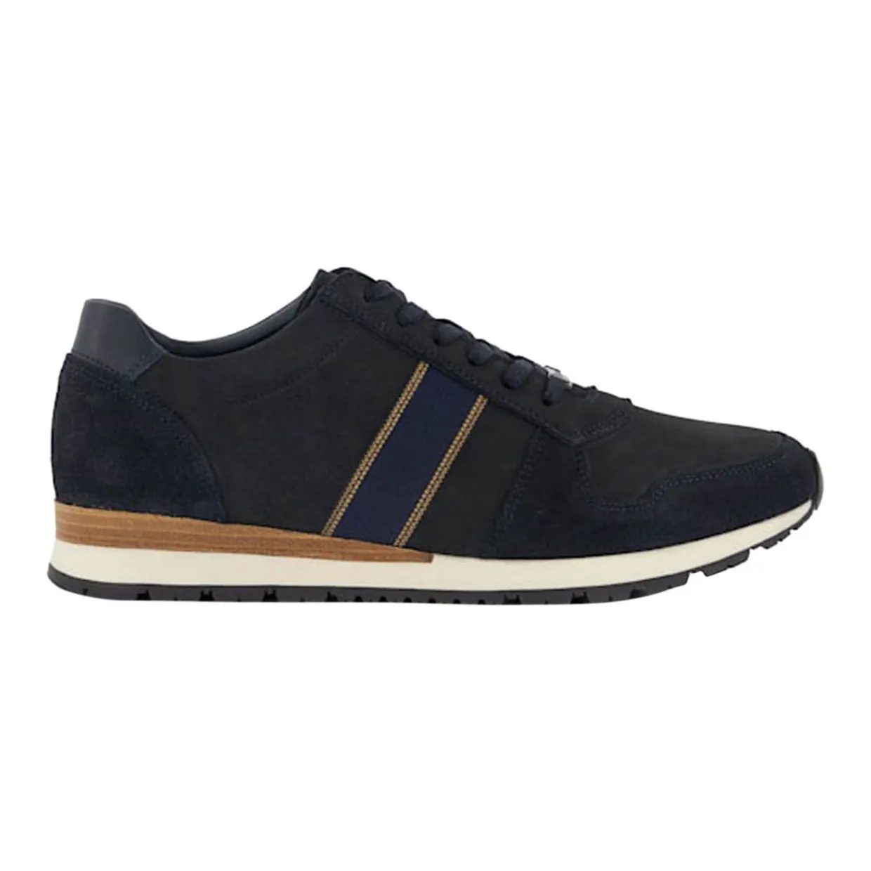 Treck Stripe-Detail Trainers