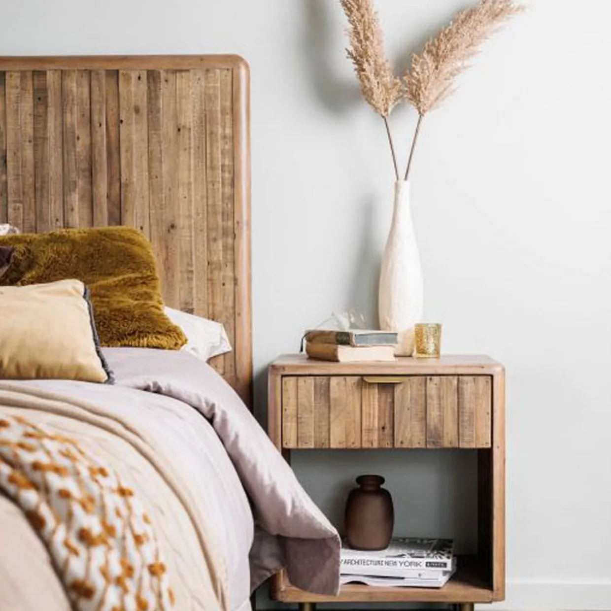 Turin Bedstead