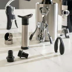 Vacuum Wine Saver & Bottle Stopper Set