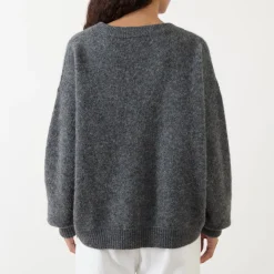 Vitow Sweater