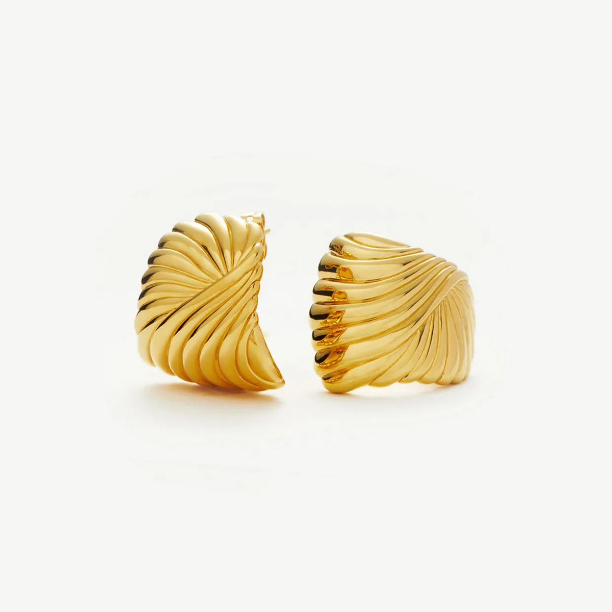 Wavy Ridge Ripple Earrings