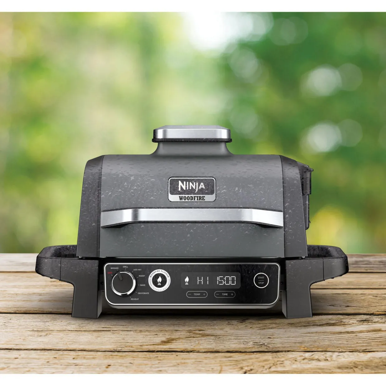 Woodfire Electric 2400w BBQ Grill & Smoker