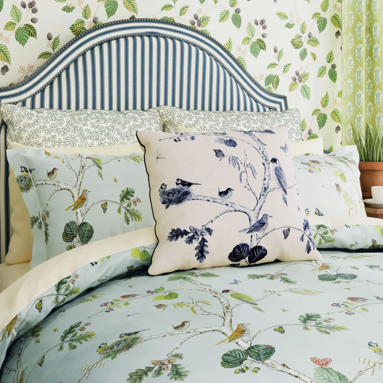 Woodland Chorus Duvet Set Blue Grey