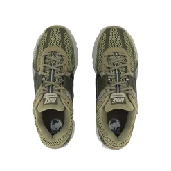 Zoom Vomero 5 Trainers